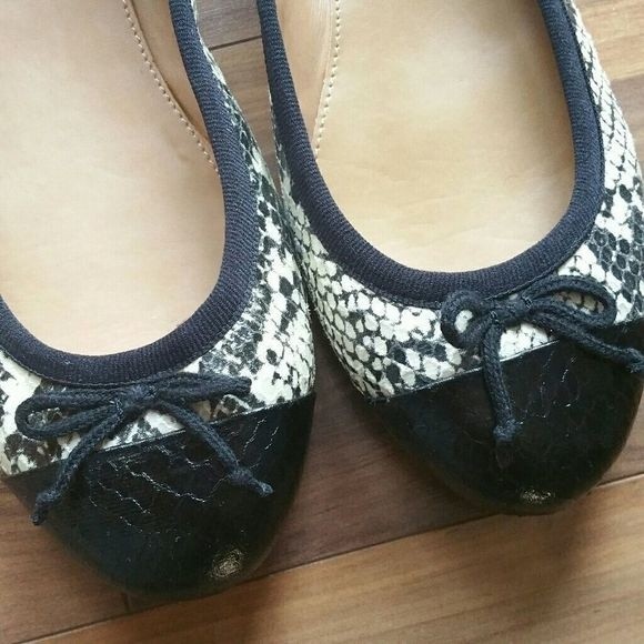 J.Crew Factory Coco Snake Print Flats Size 7.5 - Picture 3 of 8